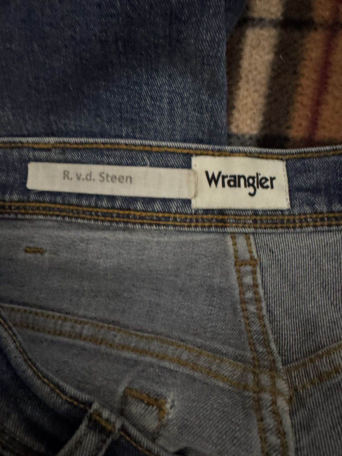 Wrangler Wrangler Size US 33 - 3 Thumbnail