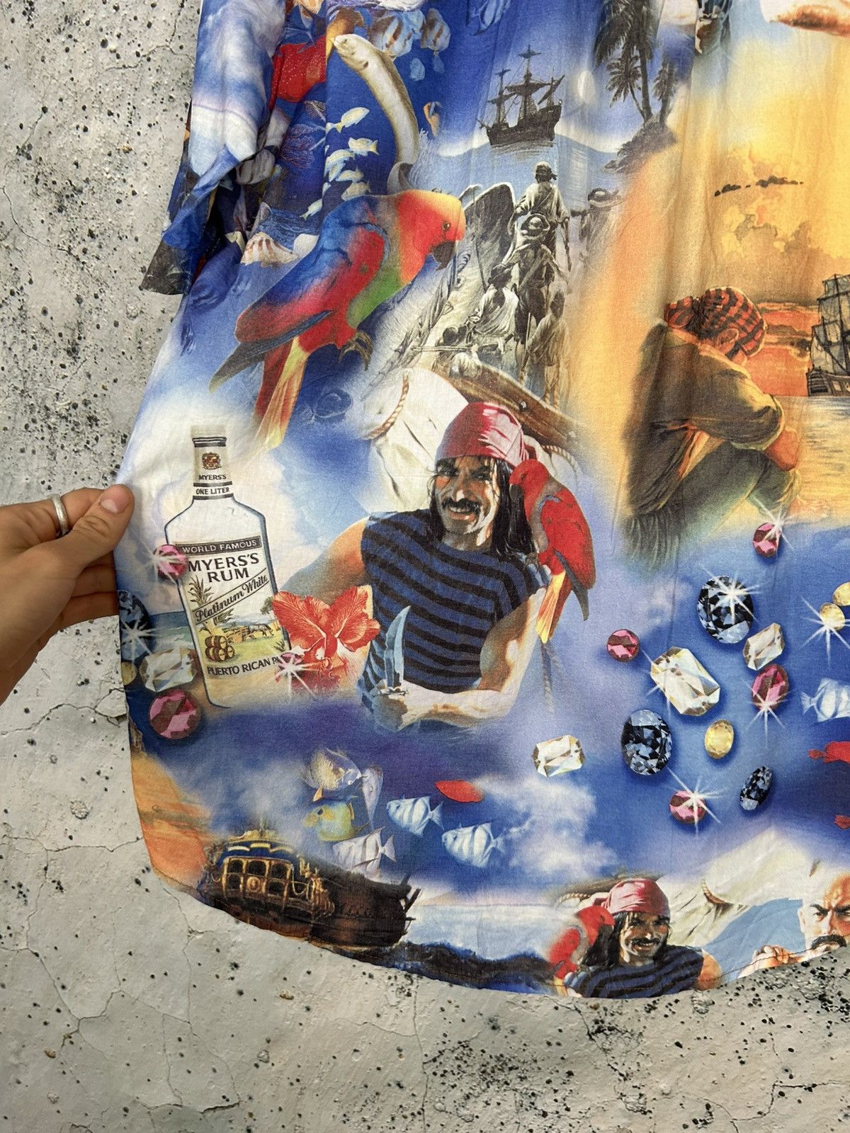 Moschino Vintage Moschino Avant Garde Hawaiian Shirt Summer Italy 90s Size US XL / EU 56 / 4 - 7 Thumbnail