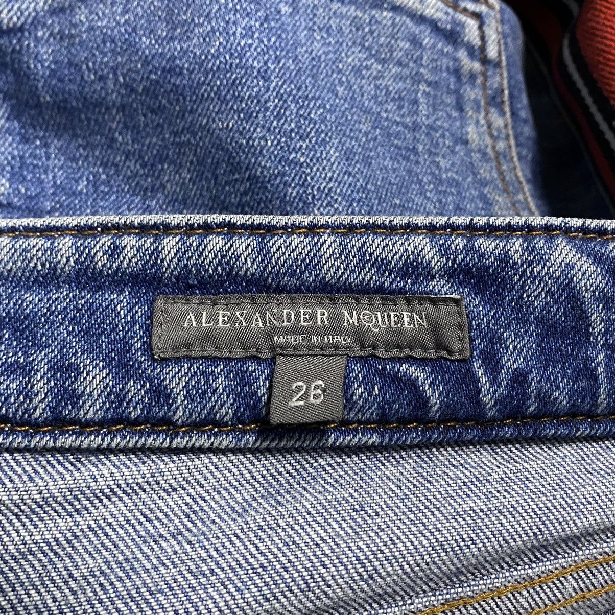 Alexander McQueen 2018 Alexander McQueen Side Stripe Washed Skinny Jeans Denim Size 26" / US 2 / IT 38 - 20 Thumbnail