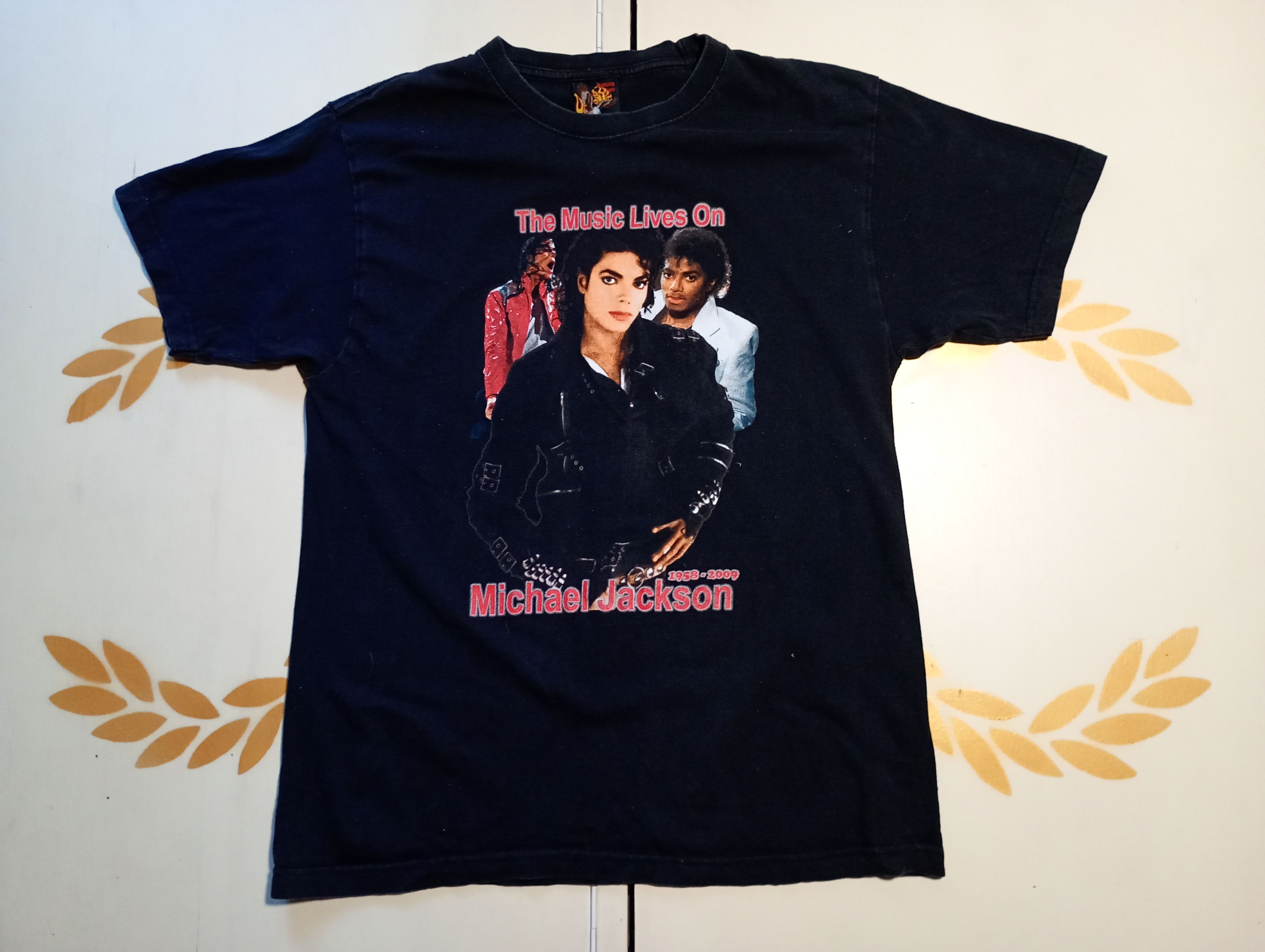 Michael Jackson Michael Jackson Burning Eagle The Music Lives One 1958-2009 Size US L / EU 52-54 / 3 - 2 Thumbnail