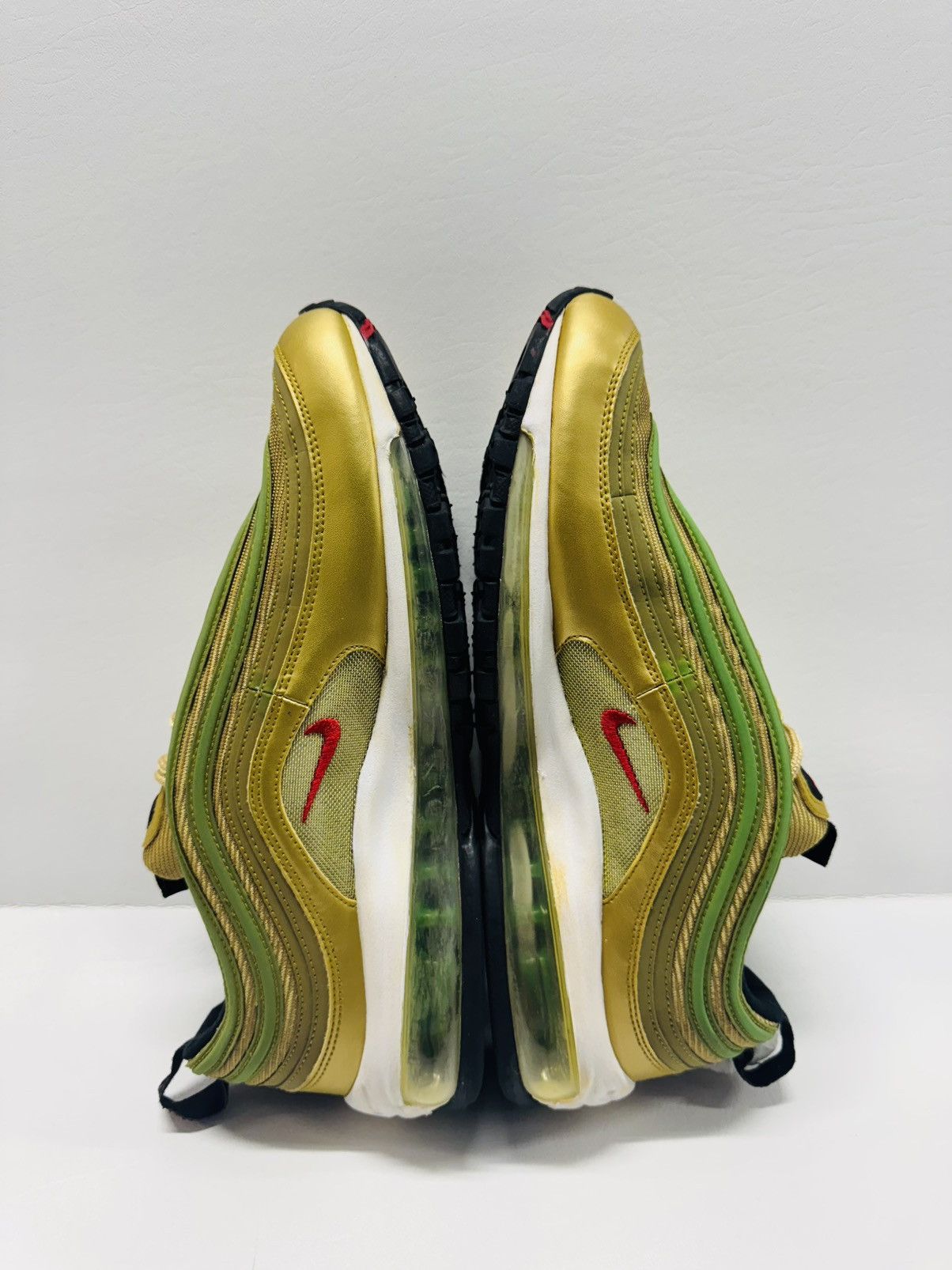 Nike Nike Air Max 97 Metallic Gold/Varsity Red-White-Black Size US 9.5 / EU 42-43 - 3 Thumbnail