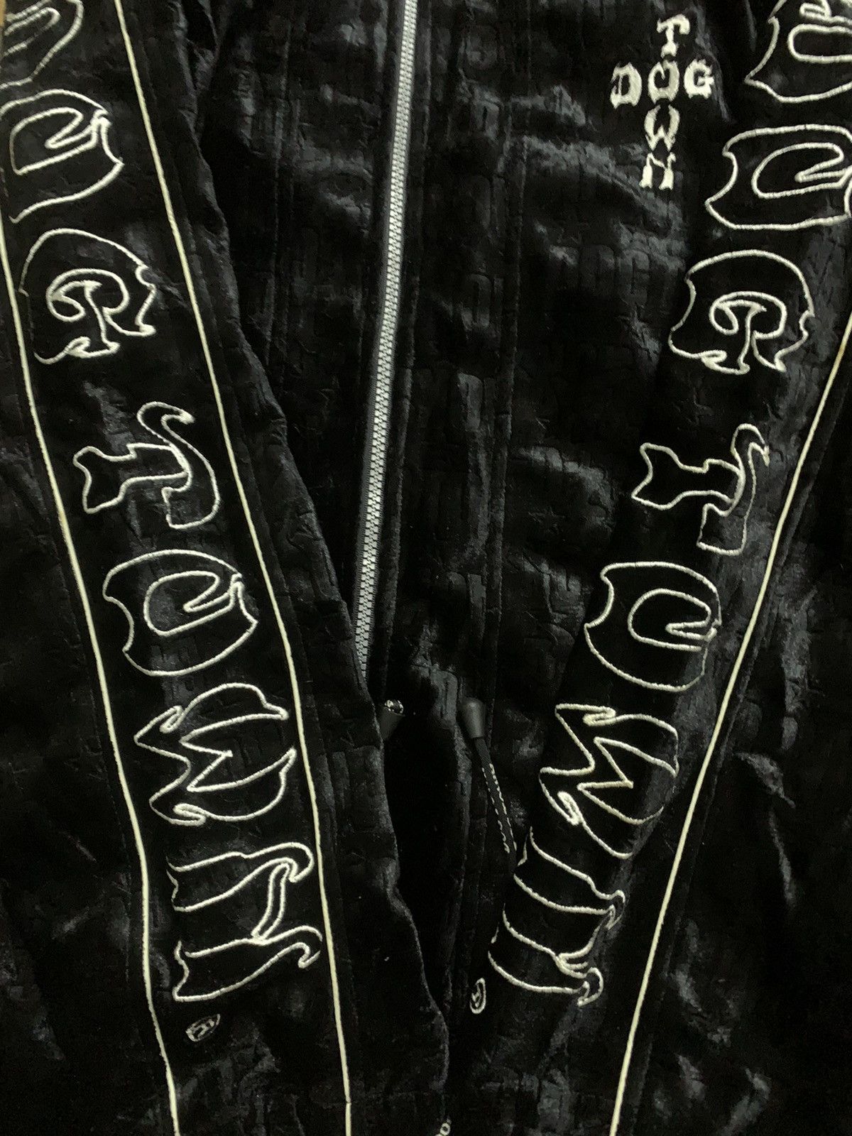 Dogtown 💥Dogtown Velvet Black Dragon Sweater Size US XL / EU 56 / 4 - 3 Thumbnail