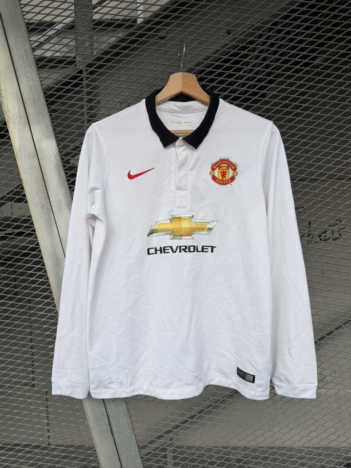 Nike Nike Manchester United 2013/2014 yXL Soccer Jersey Size US S / EU 44-46 / 1 - 2 Thumbnail