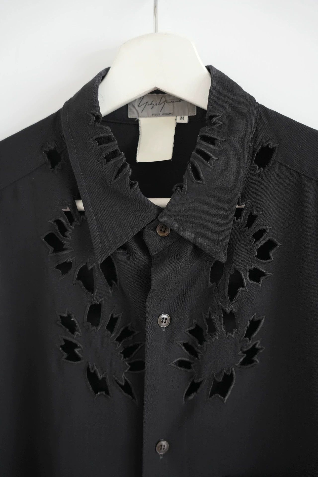 Yohji Yamamoto Yohji Yamamoto 96SS Flower Boy Cutout Wool Shirt Size US M / EU 48-50 / 2 - 4 Thumbnail