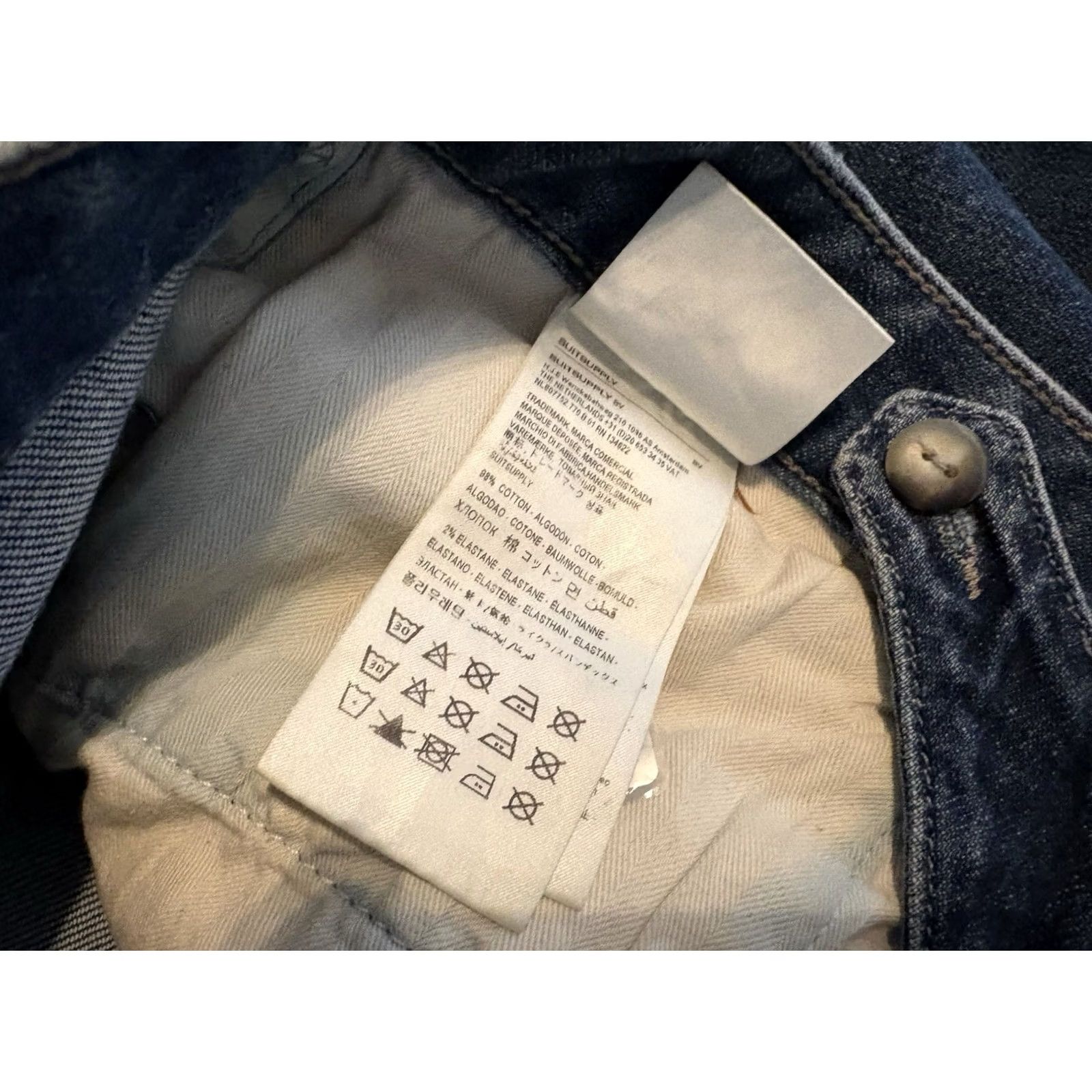 Suitsupply Suitsupply Jeans Denim Blue Slim 32x34 Mens Regular Cotton Blend Straight Inseam 34 Denim 32x34 Italy Button Closure Shoes? Size US 32 / EU 48 - 5 Thumbnail