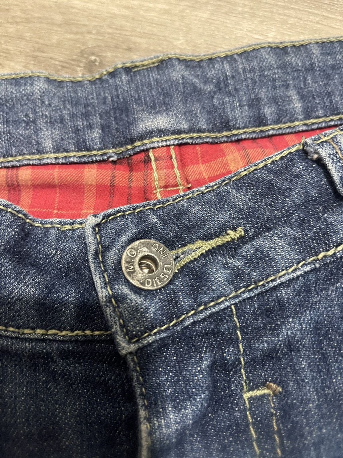 Diesel DIESEL ZATINY RIPPED FLARED VINTAGE Y2K JEANS SIZE 29 Size 24" / US 00 / IT 34 - 12 Thumbnail