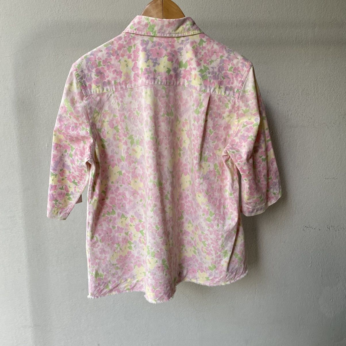 Comme des Garcons COMME des GARÇONS Pastel Floral Button Shirt Size M / US 6-8 / IT 42-44 - 7 Thumbnail