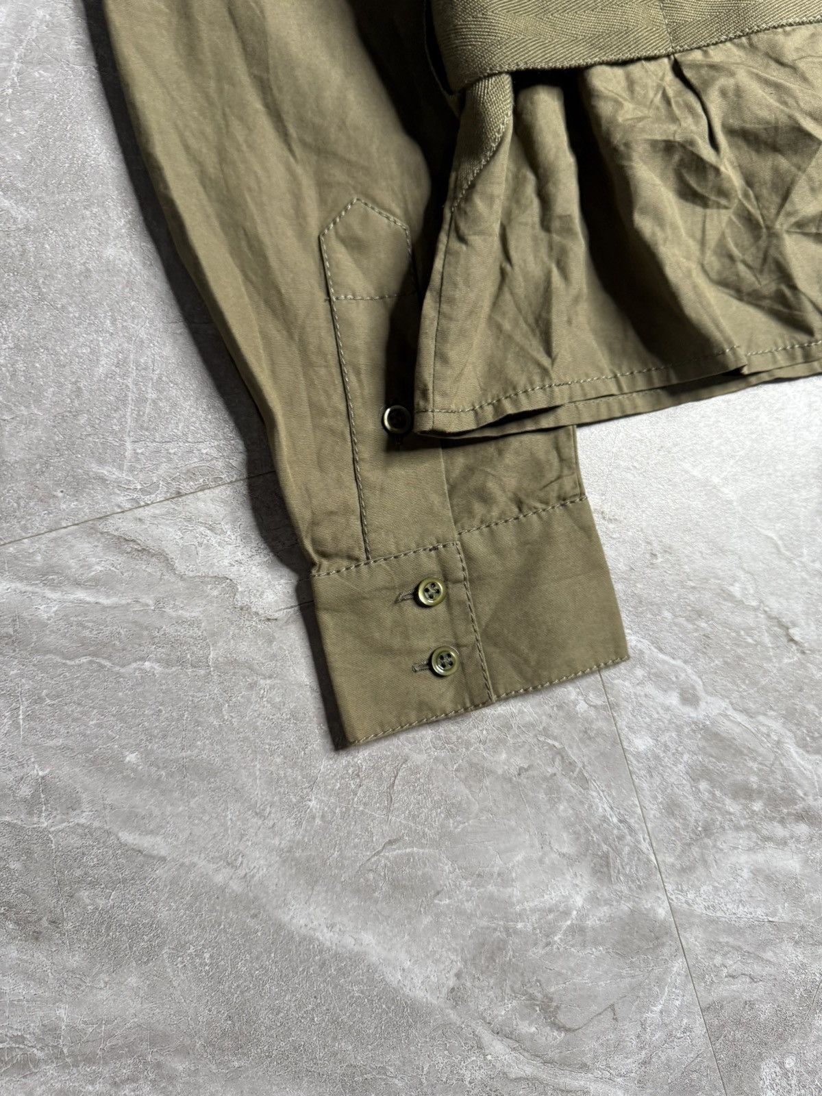 Alexander McQueen Alexander Mcqueen 2003 Military Green Bondage Belted Shirt Size S / US 4 / IT 40 - 7 Thumbnail