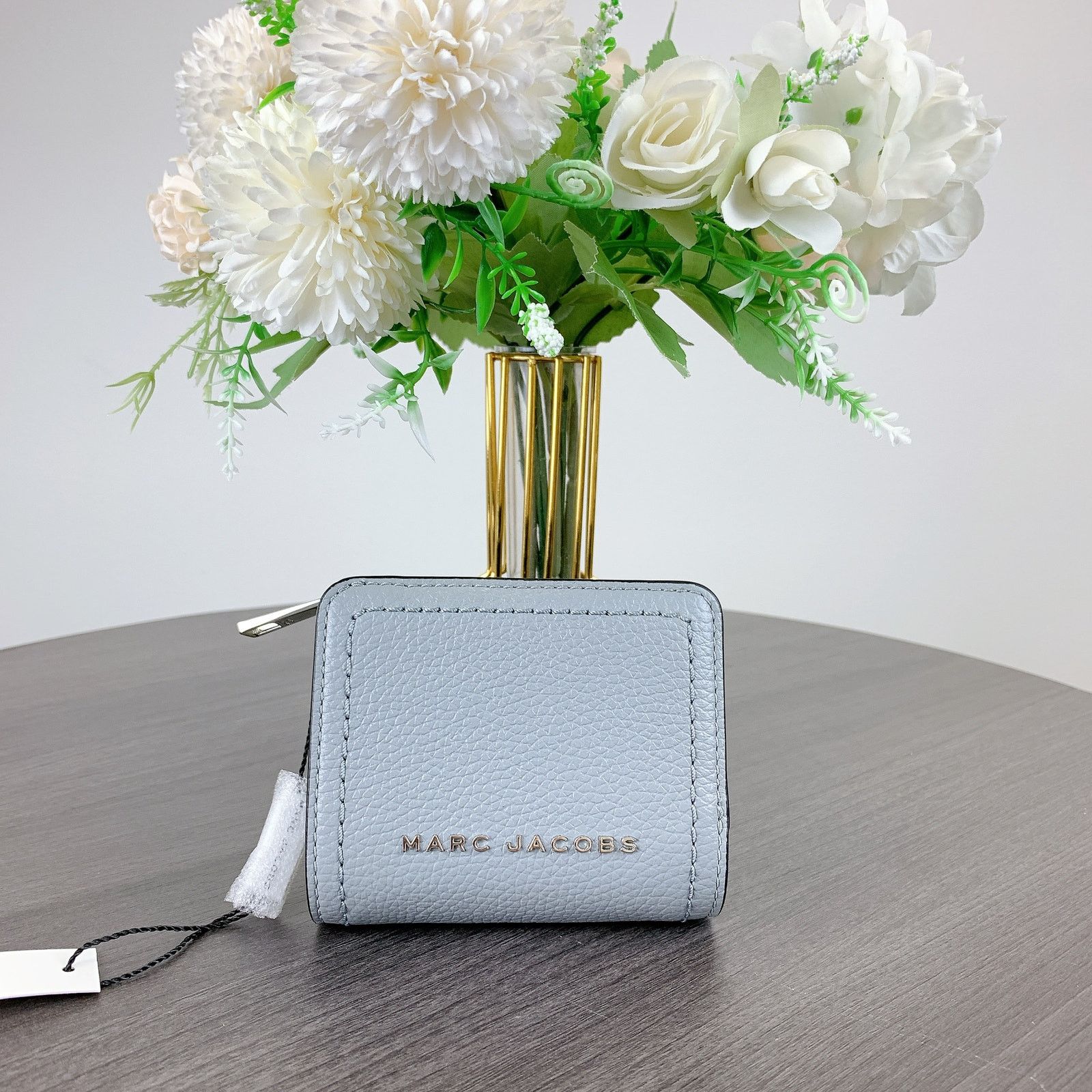 Marc Jacobs Marc Jacobs 4P3SMP041S02 Groove Mini Compact Wallet IN Gray Size ONE SIZE - 1 Thumbnail