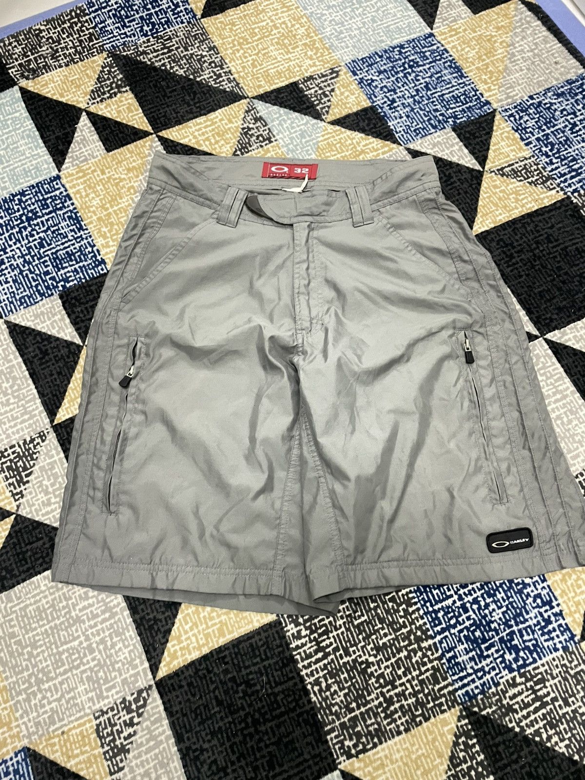 Oakley Vintage oakley tactical short Size US 32 / EU 48 - 1 Thumbnail