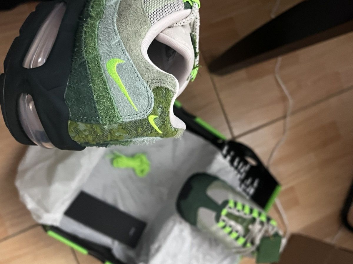 Nike Nike Air Max 95 Oregon PE Size US 8 / EU 41 - 2 Thumbnail