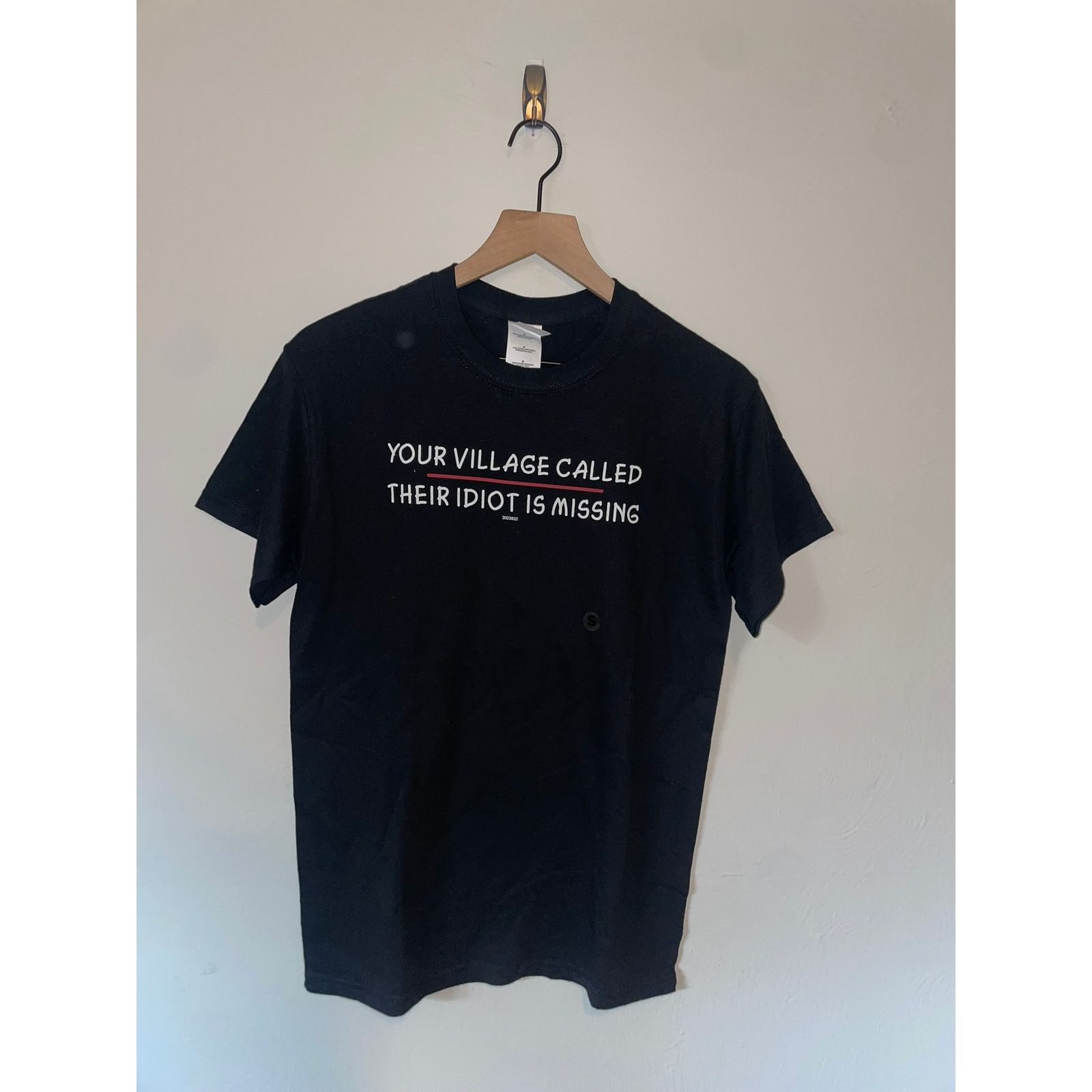 Gildan Y2K Your Village Called Their Idiot Is Missing Shirt 2000s S Size US S / EU 44-46 / 1 - 1 Thumbnail