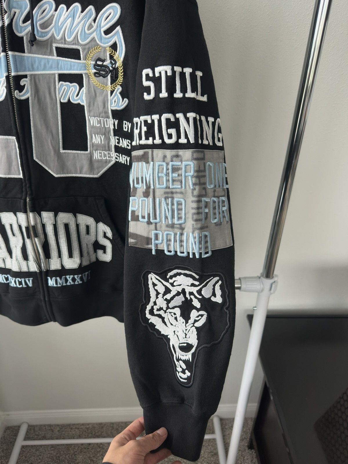 Supreme Supreme Warriors Applique Zip Up Hoodie Black Size US L / EU 52-54 / 3 - 6 Thumbnail