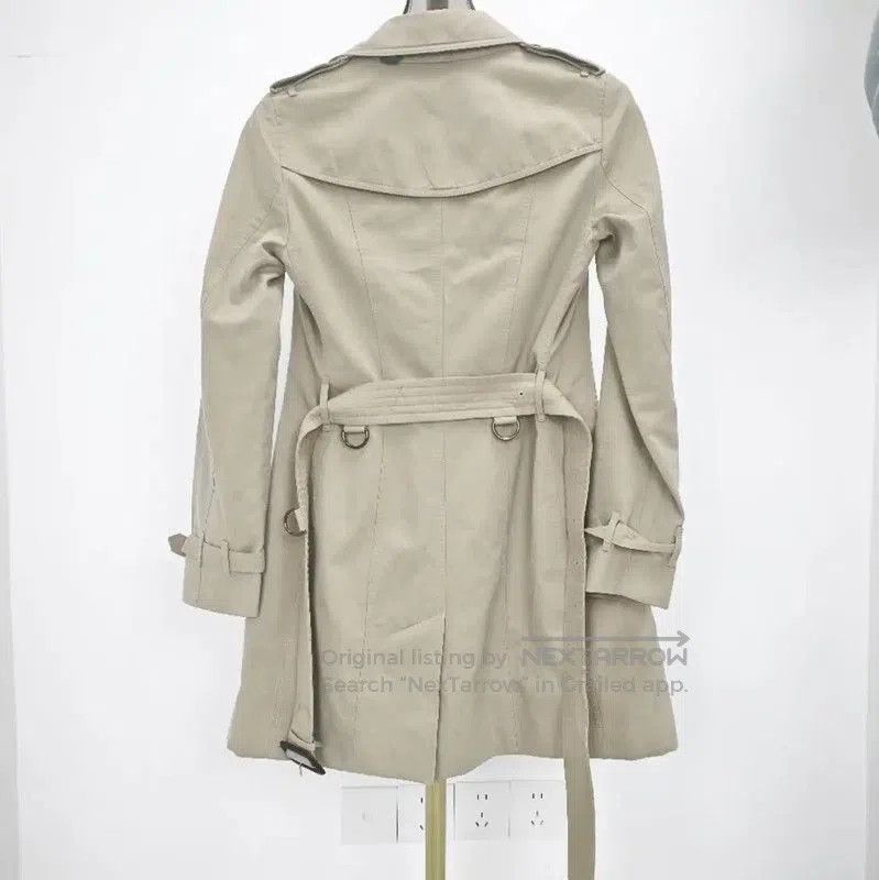 Burberry Burberry Women's Khaki Cotton Mid-Length Trench Coat. Size S / US 4 / IT 40 - 7 Thumbnail