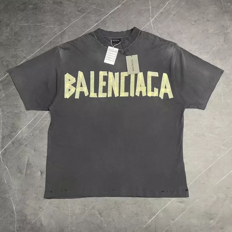 Balenciaga Balenciaga Adhesive tape LOGO short sleeve Size US XL / EU 56 / 4 - 1 Thumbnail