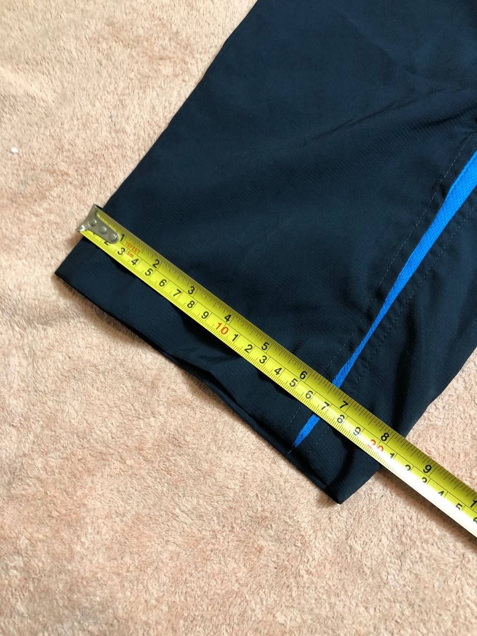 Nike vintage Nike Y2K nylon track pants in navy STREETWEAR Size US 32 / EU 48 - 9 Thumbnail