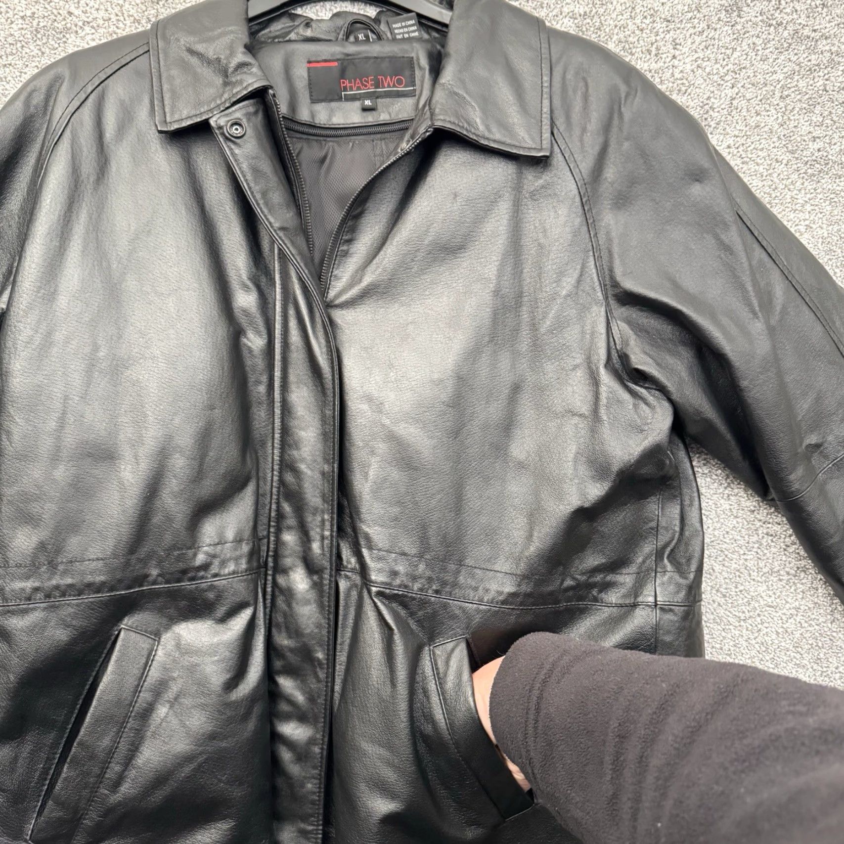 Vintage VINTAGE Phase Two Leather Coat Mens XL Black 90s Y2K Streetwear Overcoat Lined Pockets Zipper Casual Size US XL / EU 56 / 4 - 6 Thumbnail