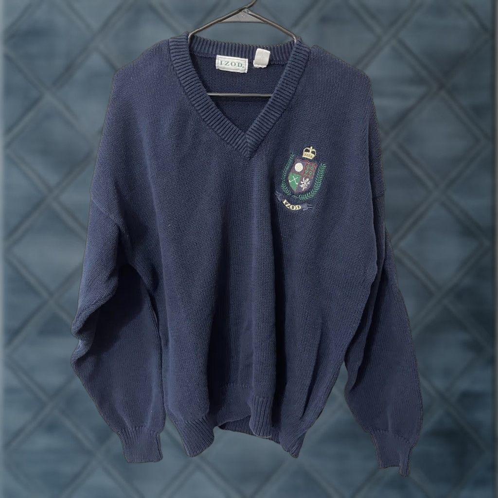 Izod Izod Mens Large Navy V Neck Sweater Vintage Izod Embroidered Big Logo Size US L / EU 52-54 / 3 - 1 Thumbnail