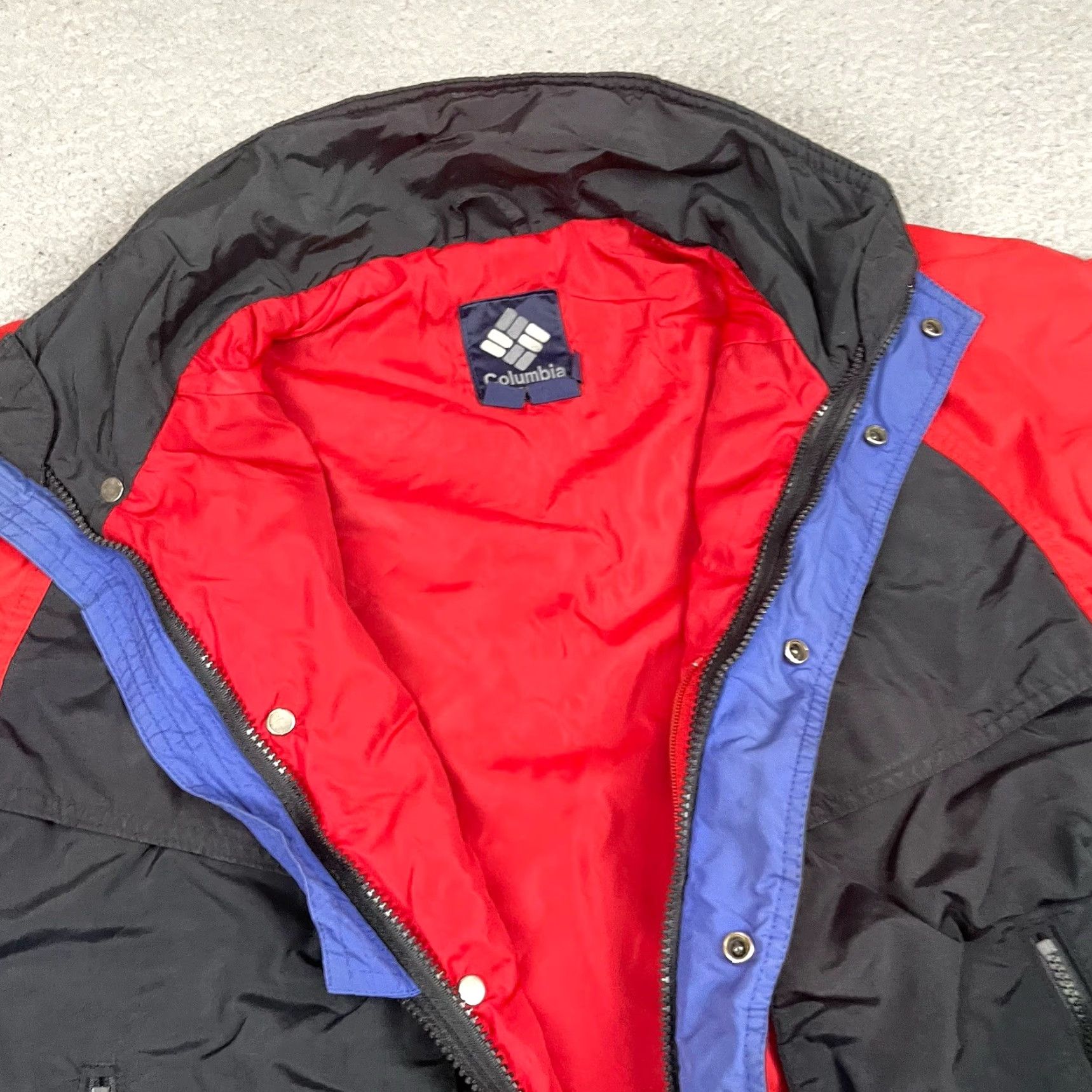 Vintage VINTAGE Columbia Powder Keg Puffer Jacket Regular Size S Black Men 90s Ski Winter Fall Spring Nylon Zip Size US S / EU 44-46 / 1 - 5 Thumbnail