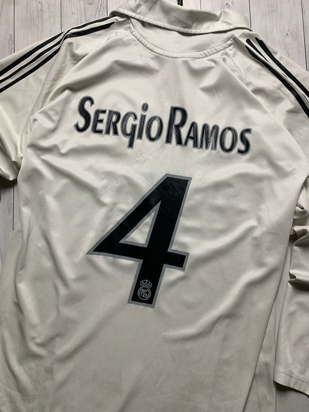 Vintage Vintage rare Real Madrid tee M long sleeve 4 Sergio Ramos Size US M / EU 48-50 / 2 - 3 Thumbnail