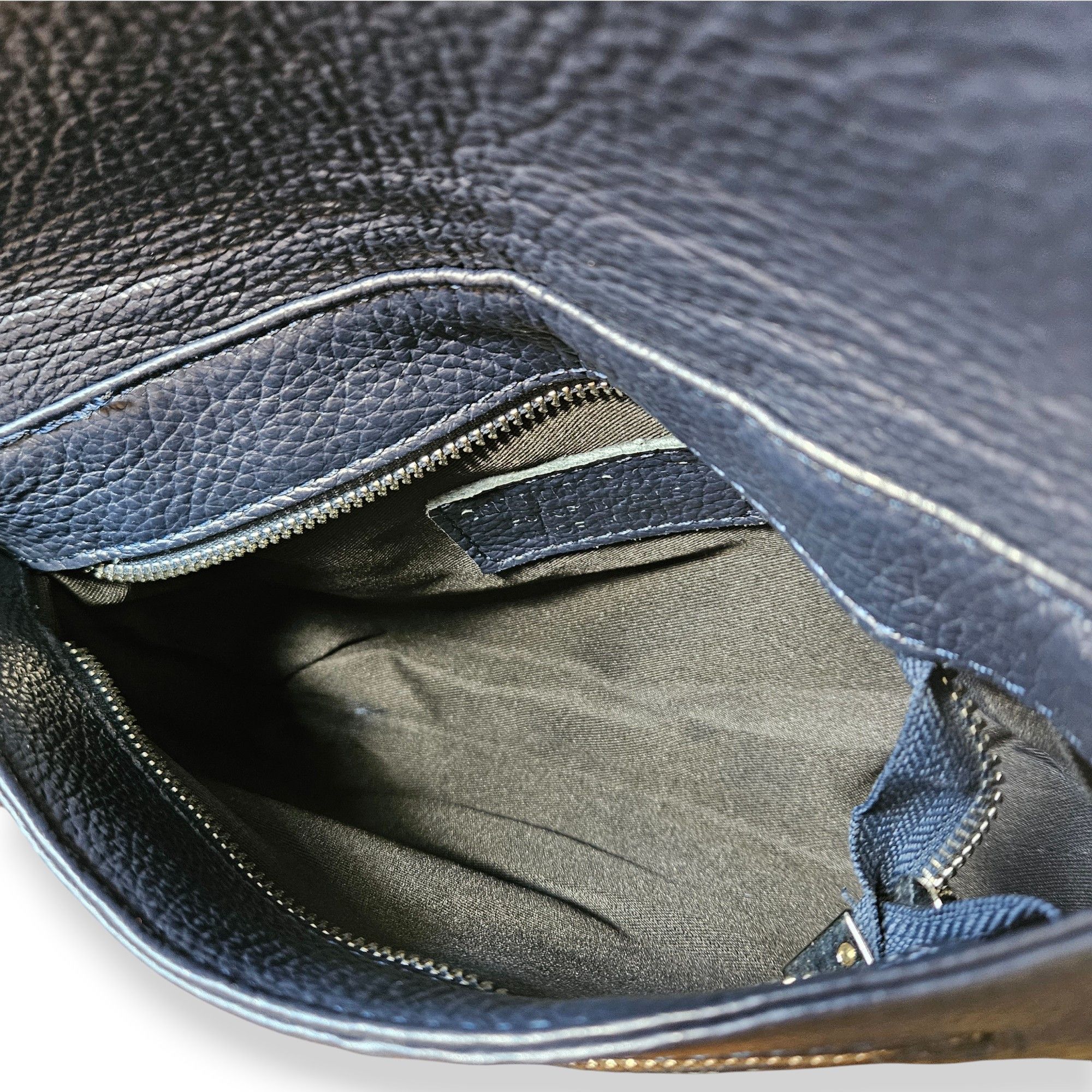 Other Borse in Pelle 9x6x3" Crossbody Bag Navy Blue Pebbled Leathe Size ONE SIZE - 10 Thumbnail