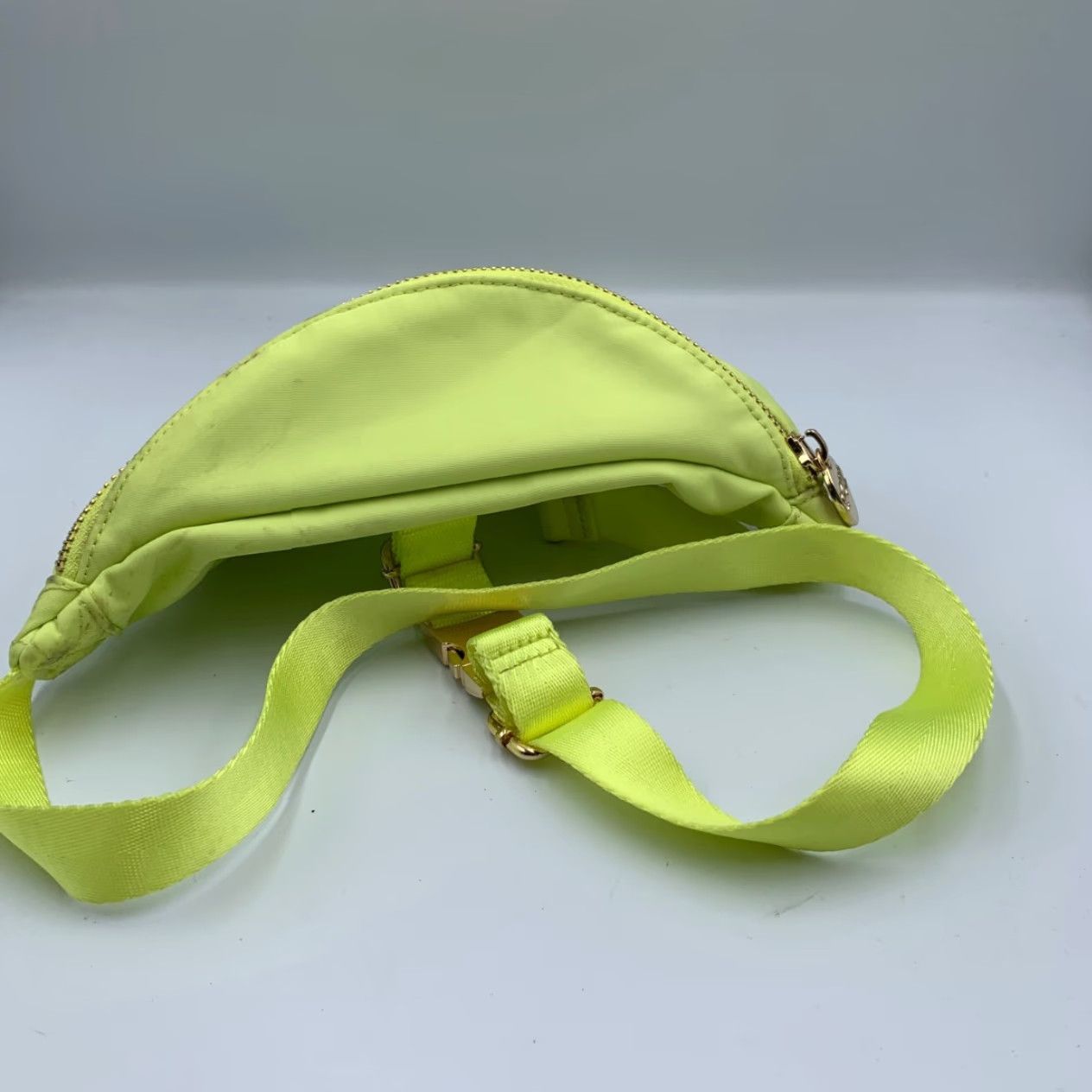 Vintage Stoney Clover Fanny Pack Womens Green Disney Themed Patches Adjustable Belt Bag Size ONE SIZE - 4 Thumbnail