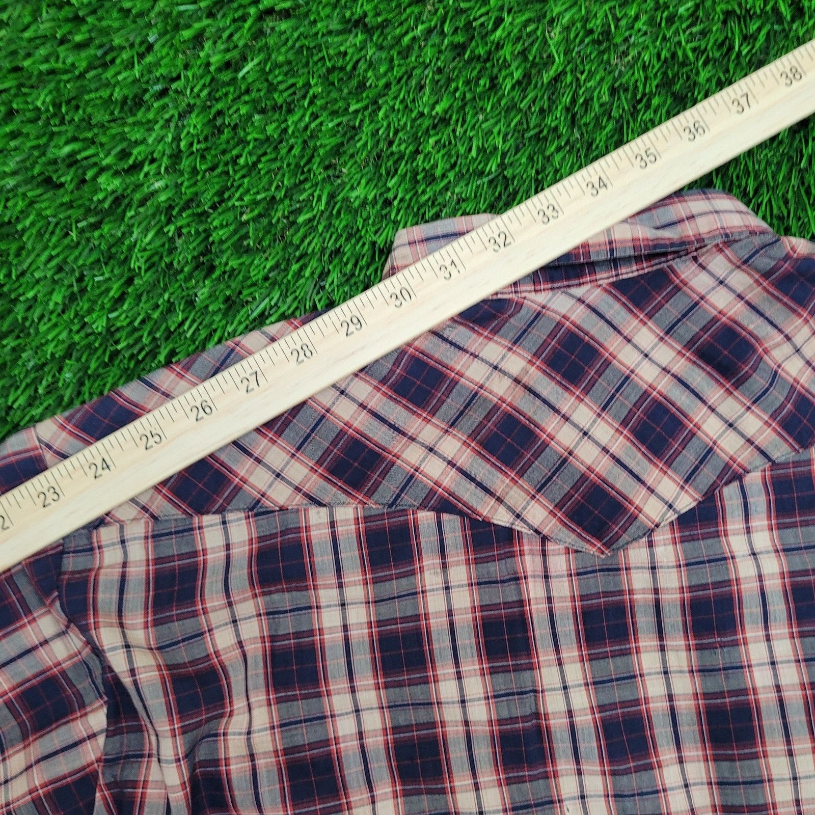 Wrangler VTG Wrangler Western Pearl Snap Shirt XL Shadow Plaid USA Size US XL / EU 56 / 4 - 9 Thumbnail