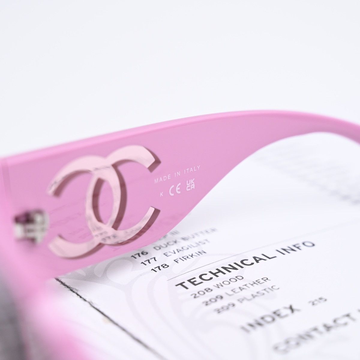 Chanel CHANEL 0CH5526 SUNGLASSES Size ONE SIZE - 4 Thumbnail