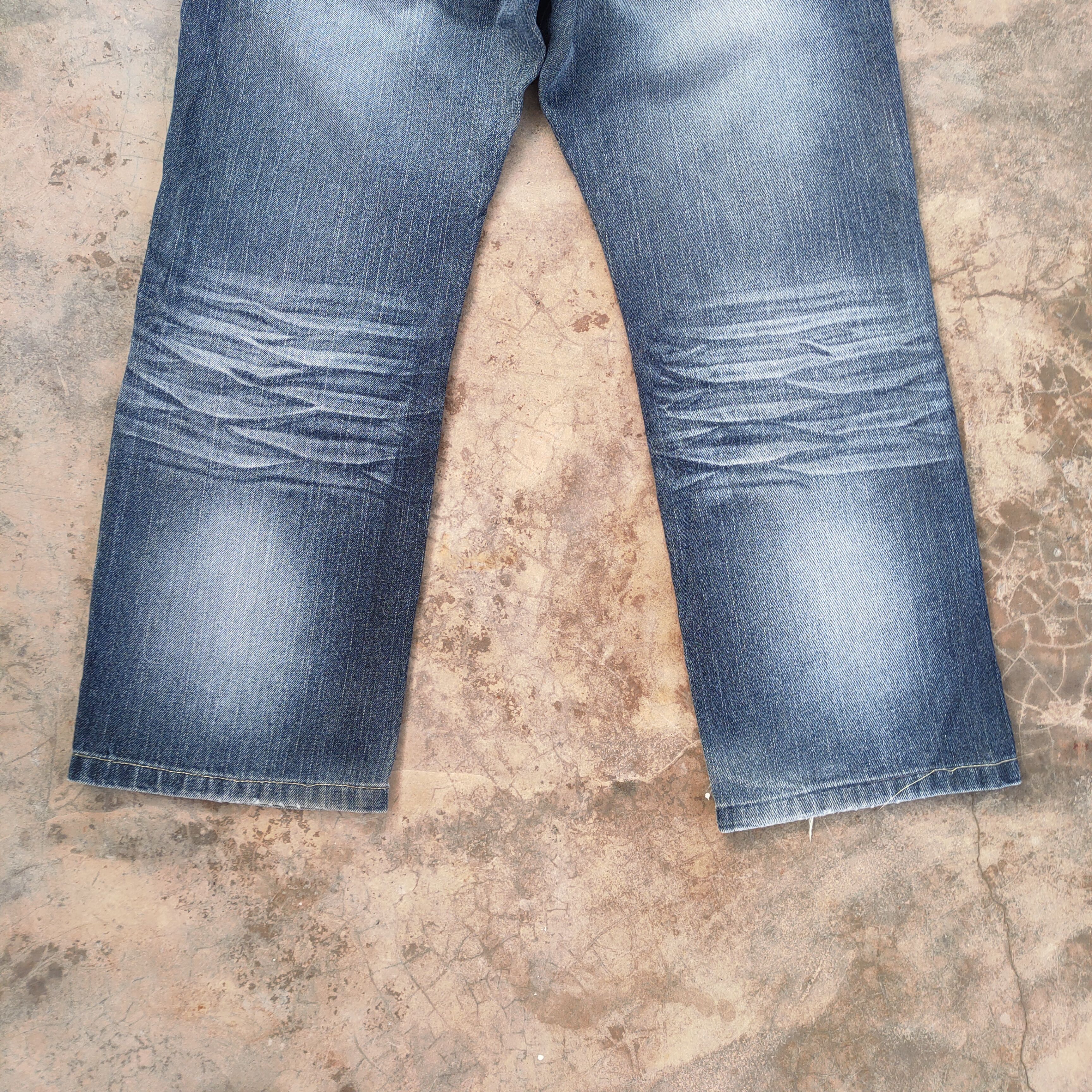 Japanese Brand VINTAGE JAPANESE FADED DISTRESSED JEANS PANTS Size US 34 / EU 50 - 10 Thumbnail