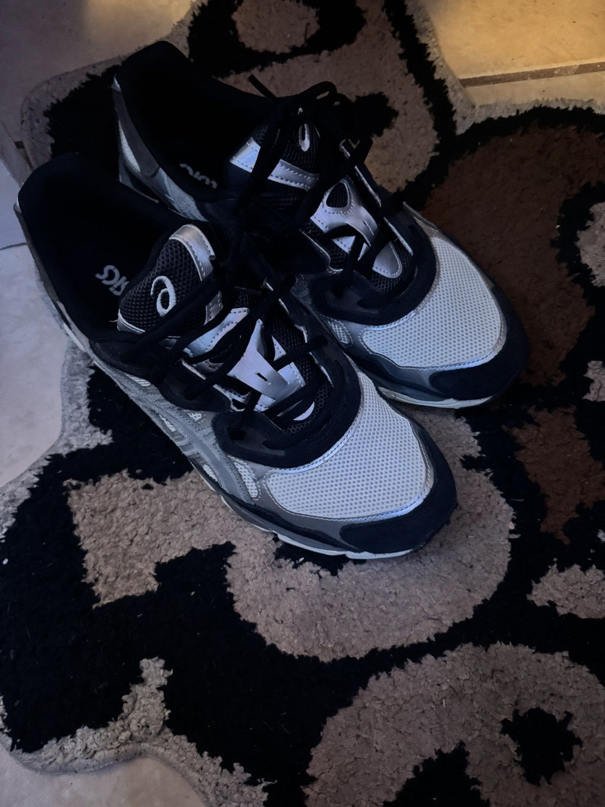 Asics 2023 ASICS Gel NYC 'Black Ivory Grey' Size US 12 / EU 45 - 4 Thumbnail