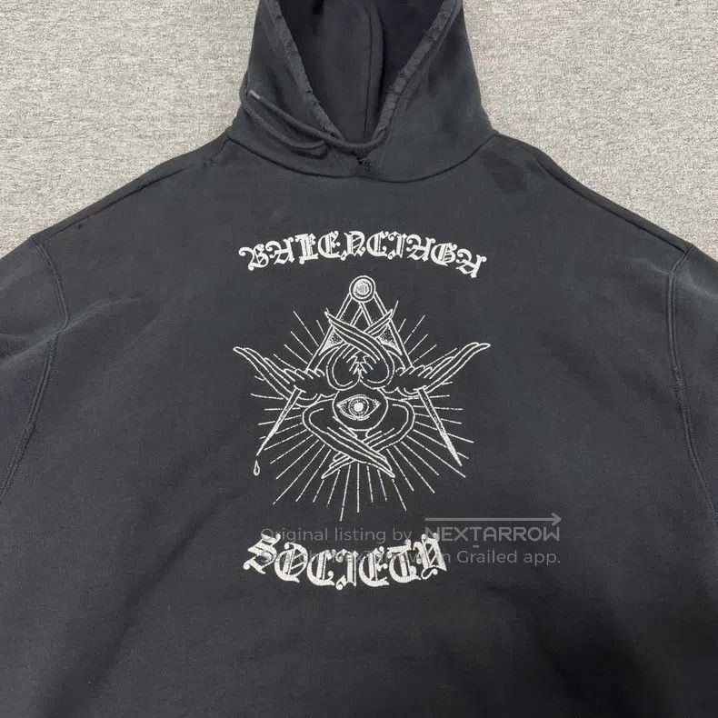 Balenciaga Balenciaga Evil Eye Hoodie Size US XS / EU 42 / 0 - 5 Thumbnail