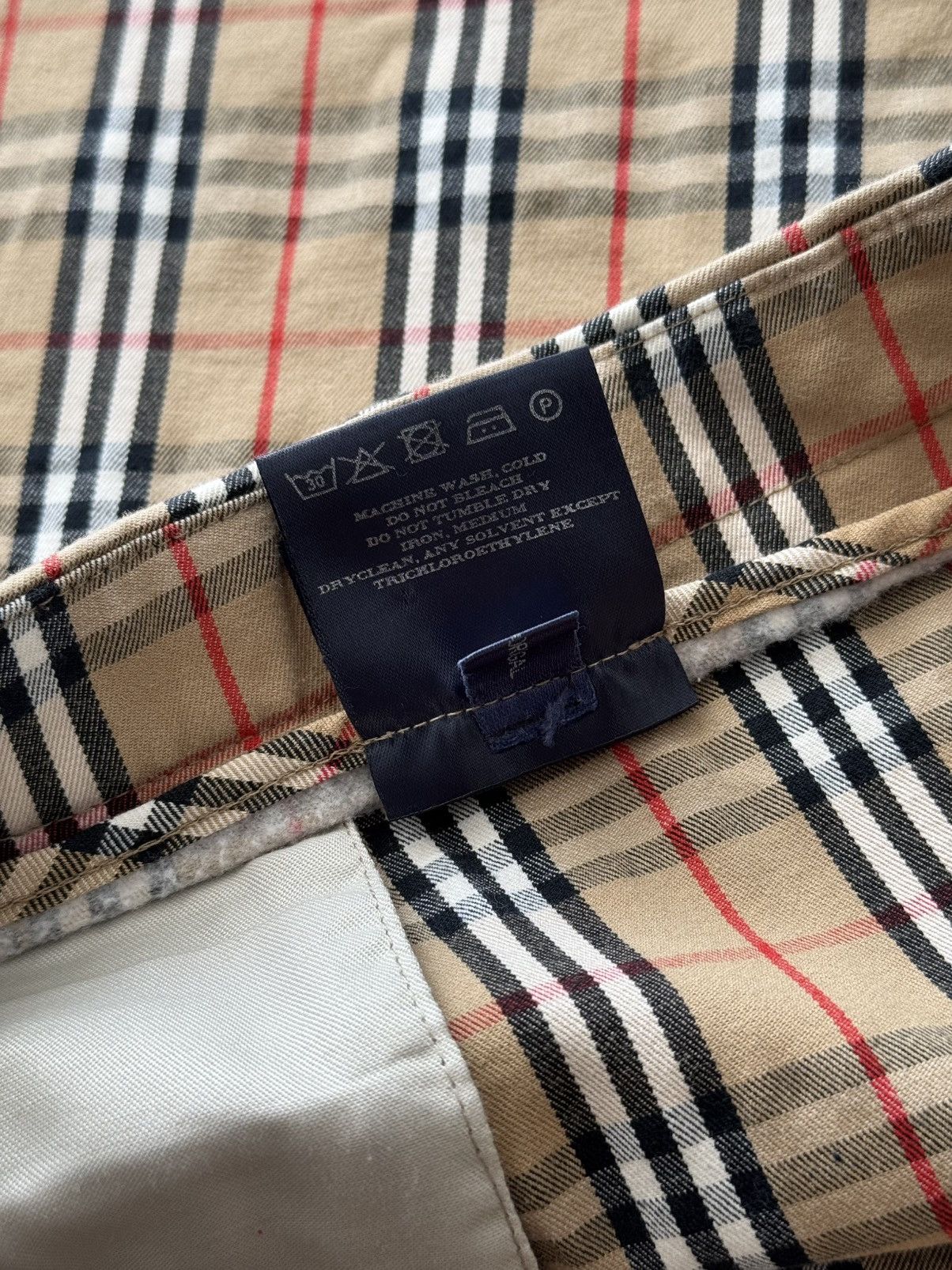 Burberry Iconic Vintage 00s Burberry London Nova Check Mini Skirt Size M / US 6-8 / IT 42-44 - 5 Thumbnail