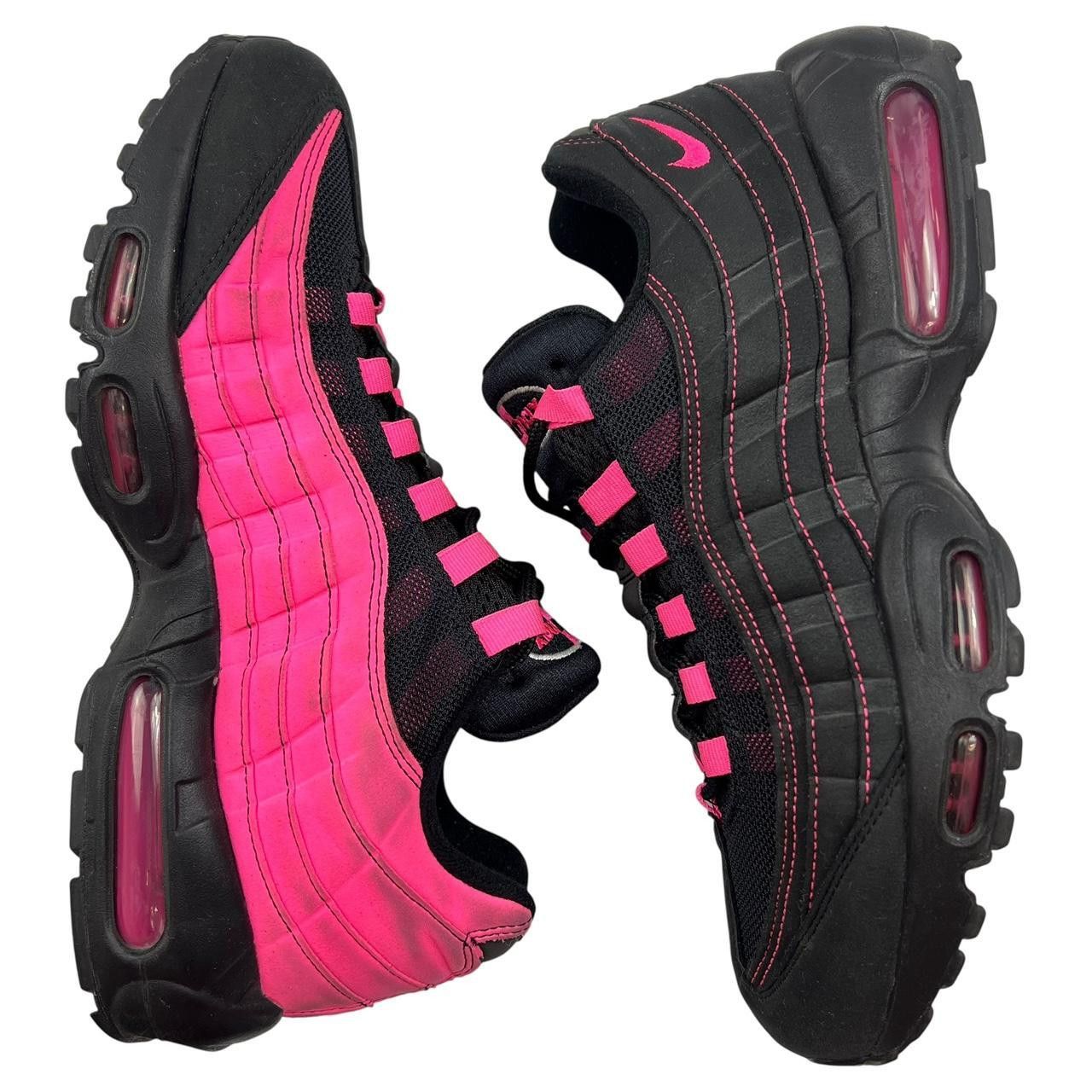Nike Nike Air Max 95 Black Pink Blast - Size US 10.5 / EU 44.5 Size US 10.5 / EU 43-44 - 4 Thumbnail