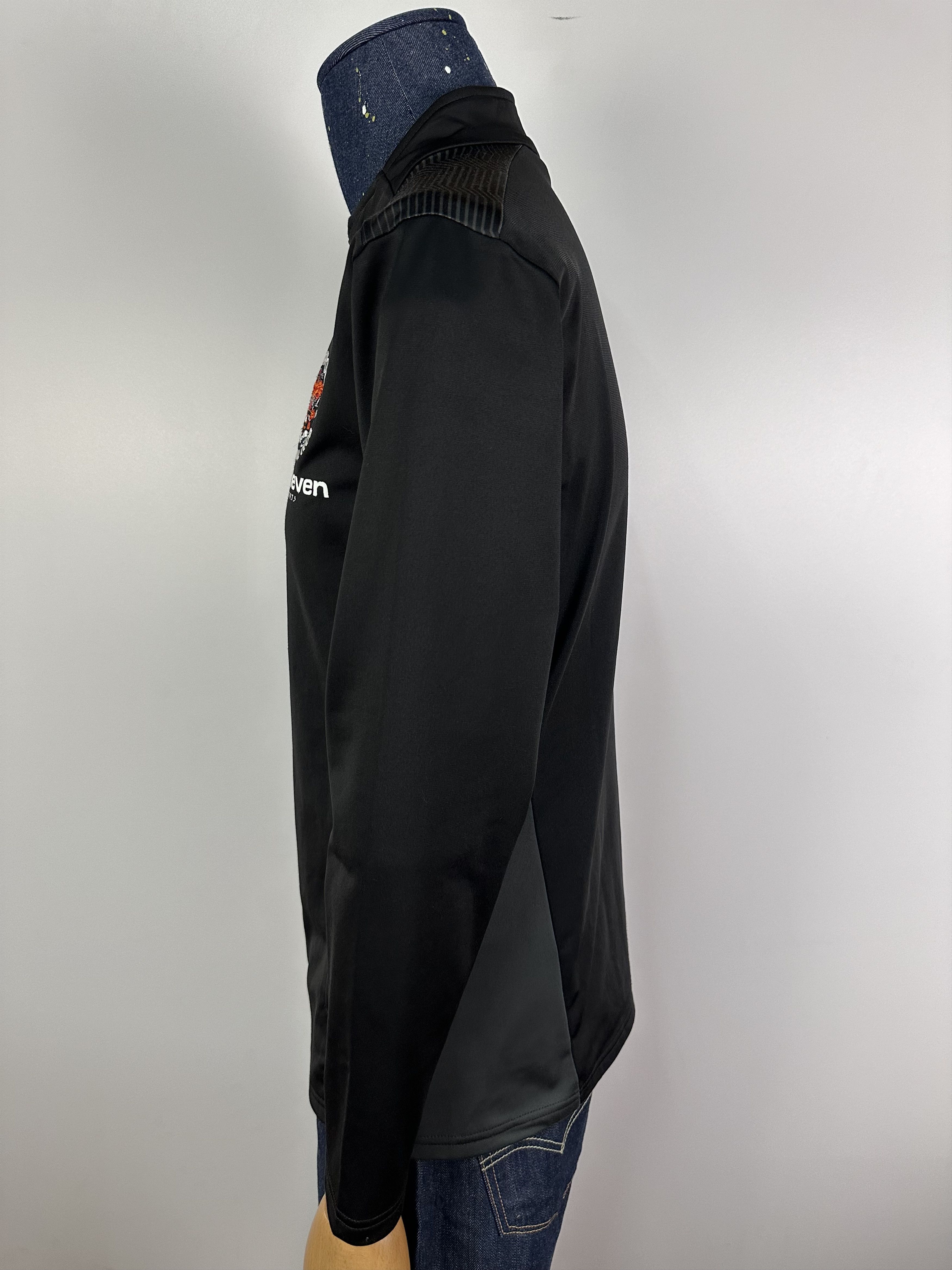 Puma BLACKPOOL FC TRAINING FOOTBALL TRACK TOP JACKET LONG SLEEVE Size US M / EU 48-50 / 2 - 9 Thumbnail