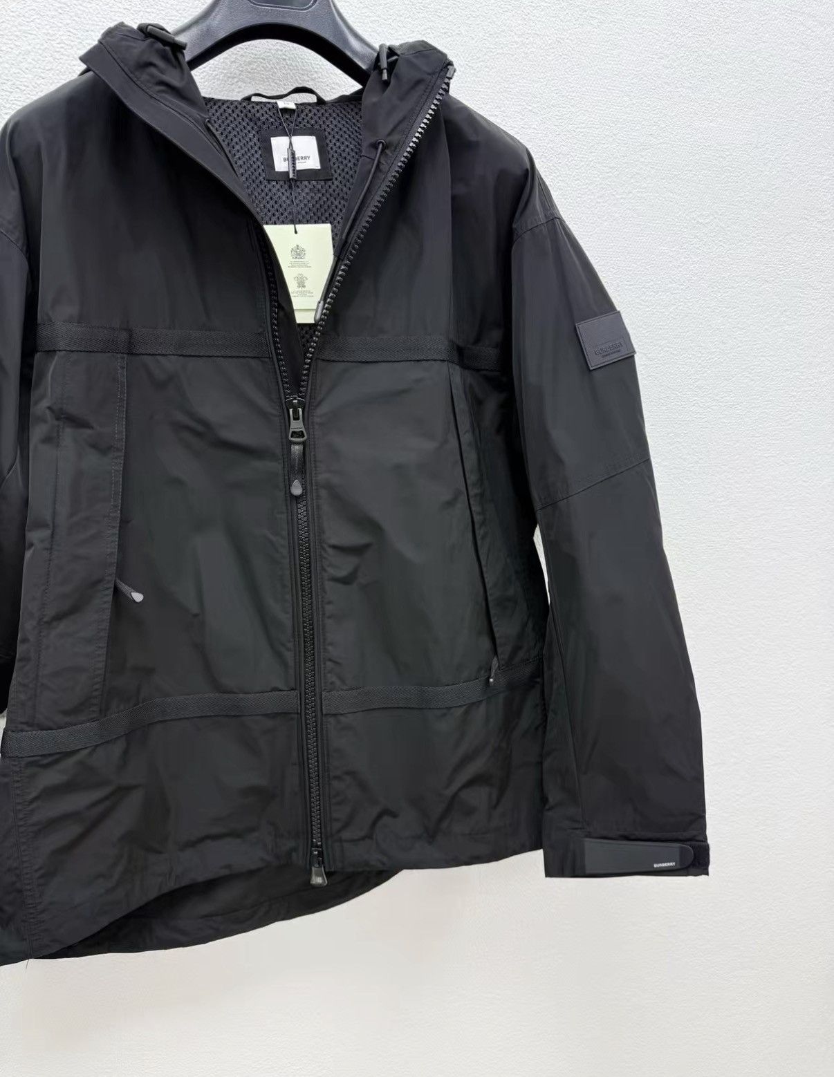 Burberry BURBERRY Hooded Jacket (adjustable hem) J30 Size US XL / EU 56 / 4 - 2 Thumbnail