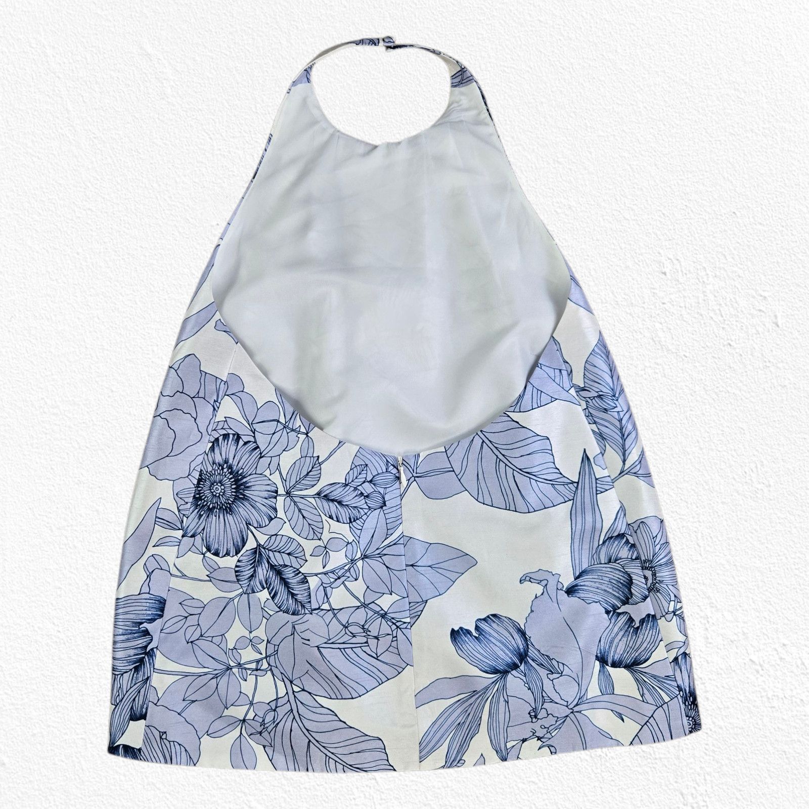 Other Keepsake Blue White Floral Satin Halter Blouse Size XS Size XS / US 0-2 / IT 36-38 - 8 Thumbnail