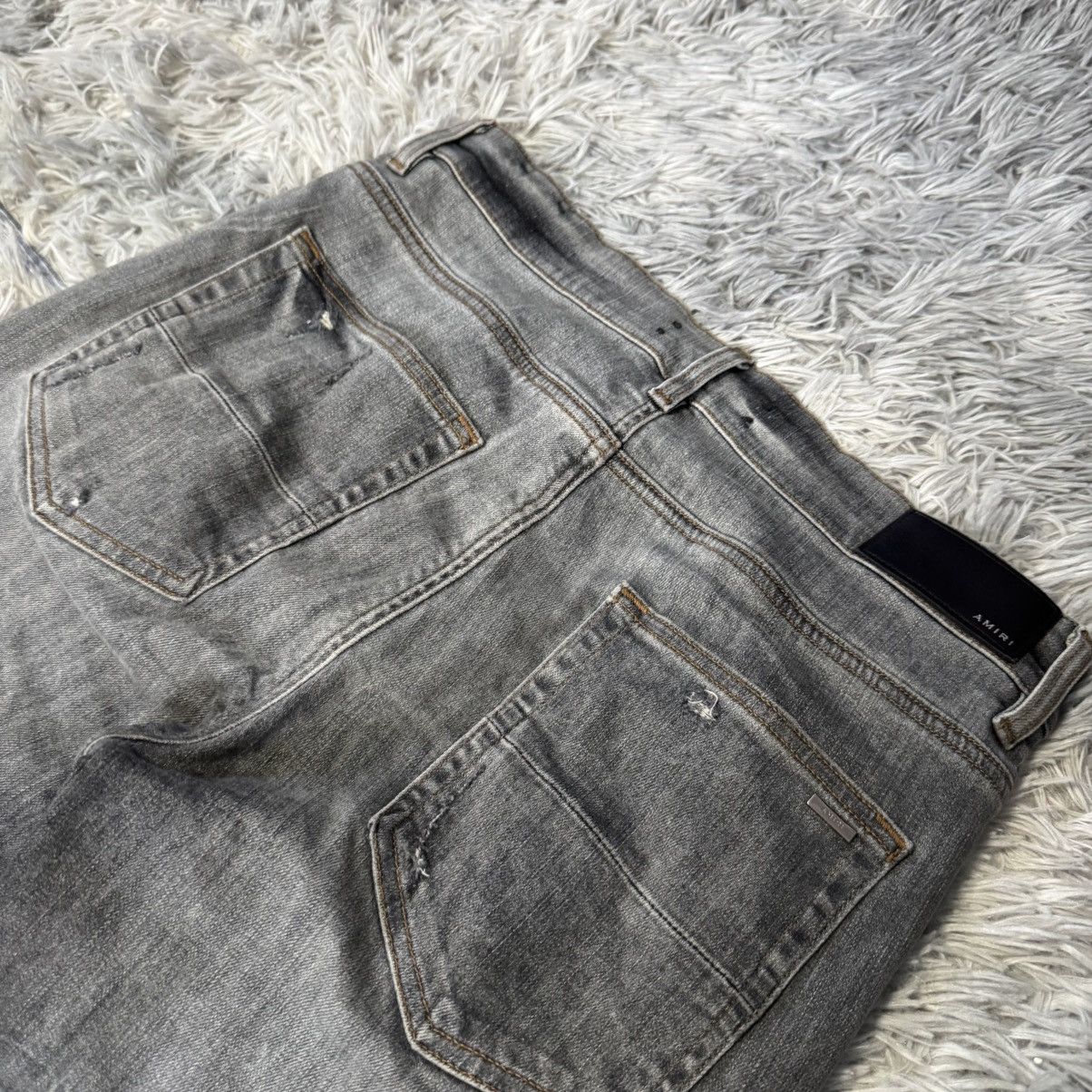 Amiri Amiri Storm Grey Distressed Skinny Jeans Size US 32 / EU 48 - 15 Thumbnail