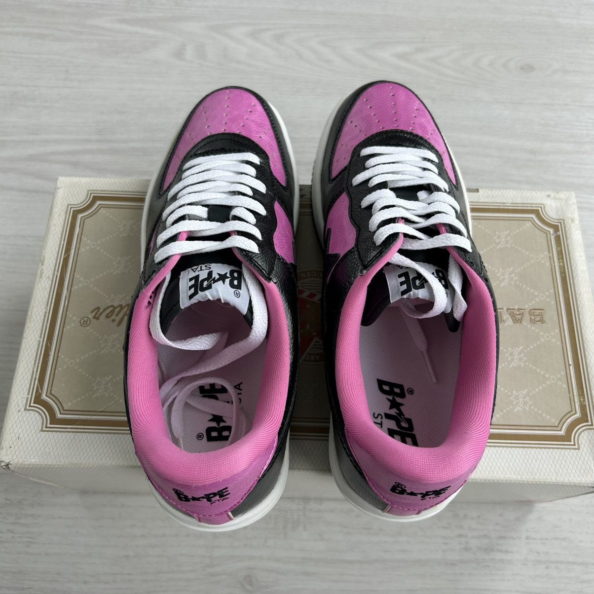Bape VERY RARE OG 2004 A BATHING APE X UNKLE BLACK/PINK BAPESTA Size US 10 / EU 43 - 7 Thumbnail