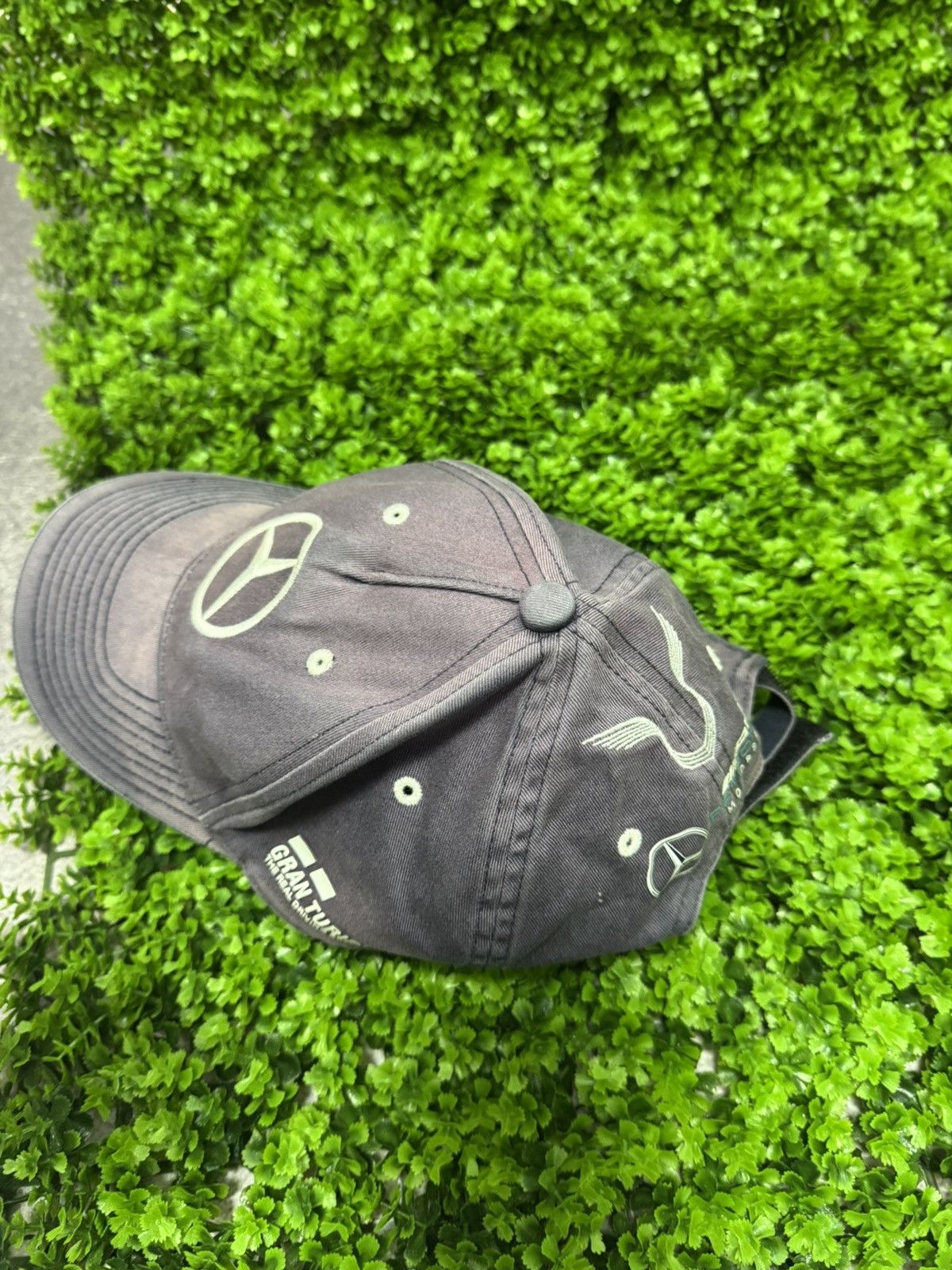 Vintage Vintage Mersedes Petronas AMG Cap Lewis Hamilton Size ONE SIZE - 8 Thumbnail