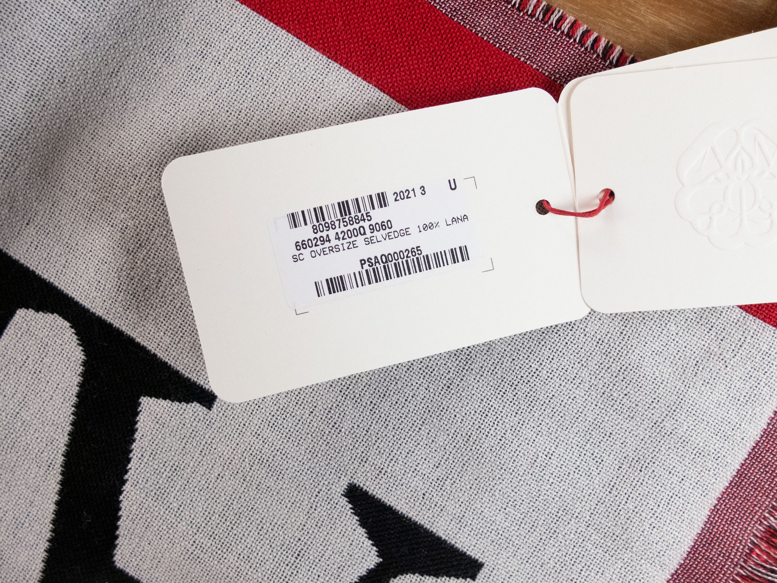 Alexander McQueen ALEXANDER MCQUEEN Selvedge gray red logo wool scarf q Size ONE SIZE - 3 Thumbnail