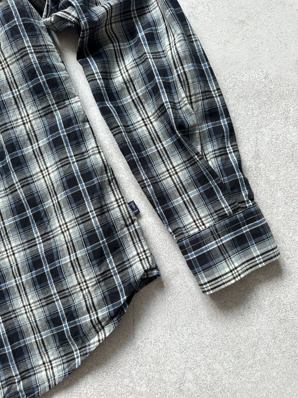 Trussardi × Vintage Shirt Trussardi jeans vintage streetwear size 39 Size US M / EU 48-50 / 2 - 2 Thumbnail