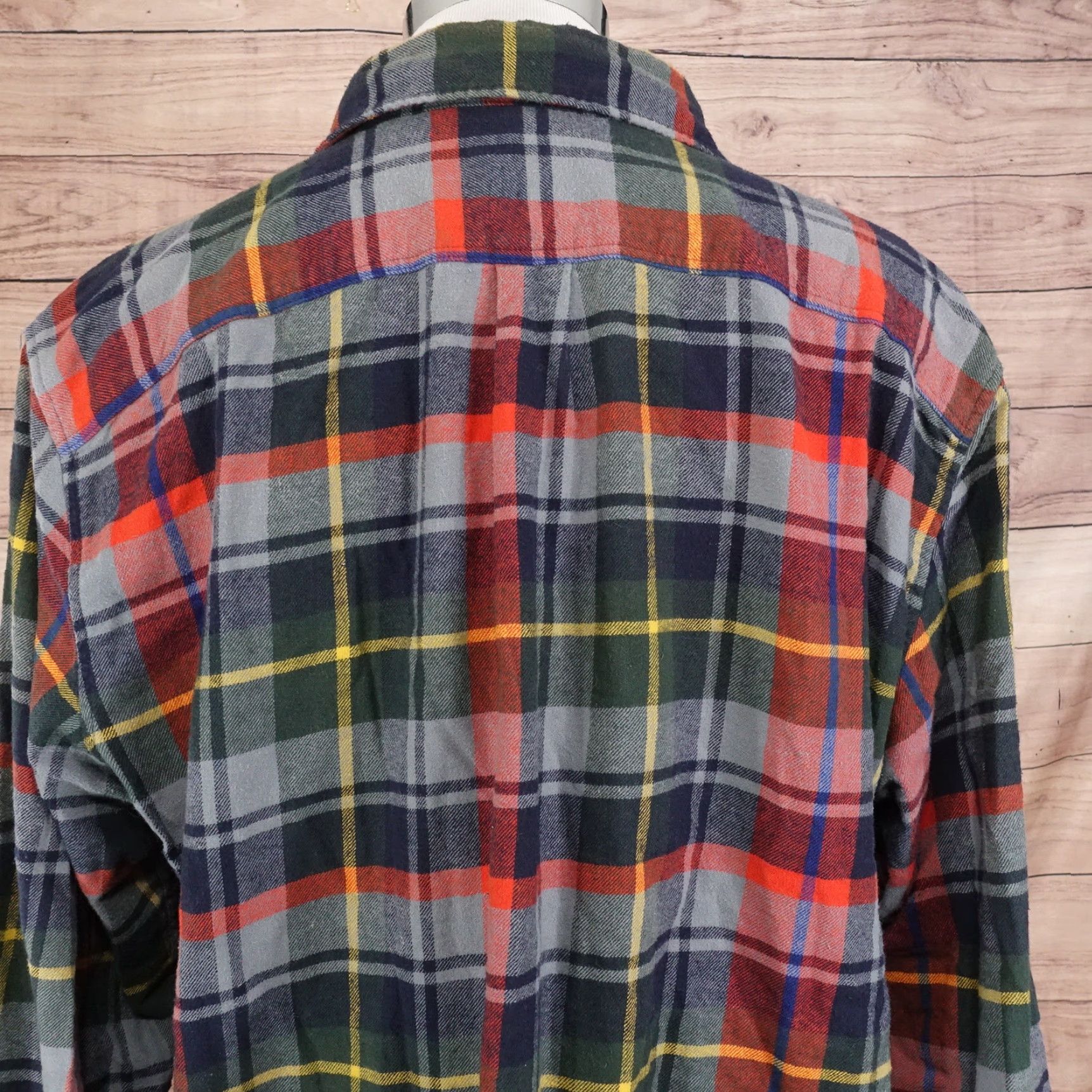 Gap VINTAGE Gap Men's Shirt Long Sleeve Flannel Plaid Button Up Casual Fall Winter Size XXL Size US XXL / EU 58 / 5 - 4 Thumbnail