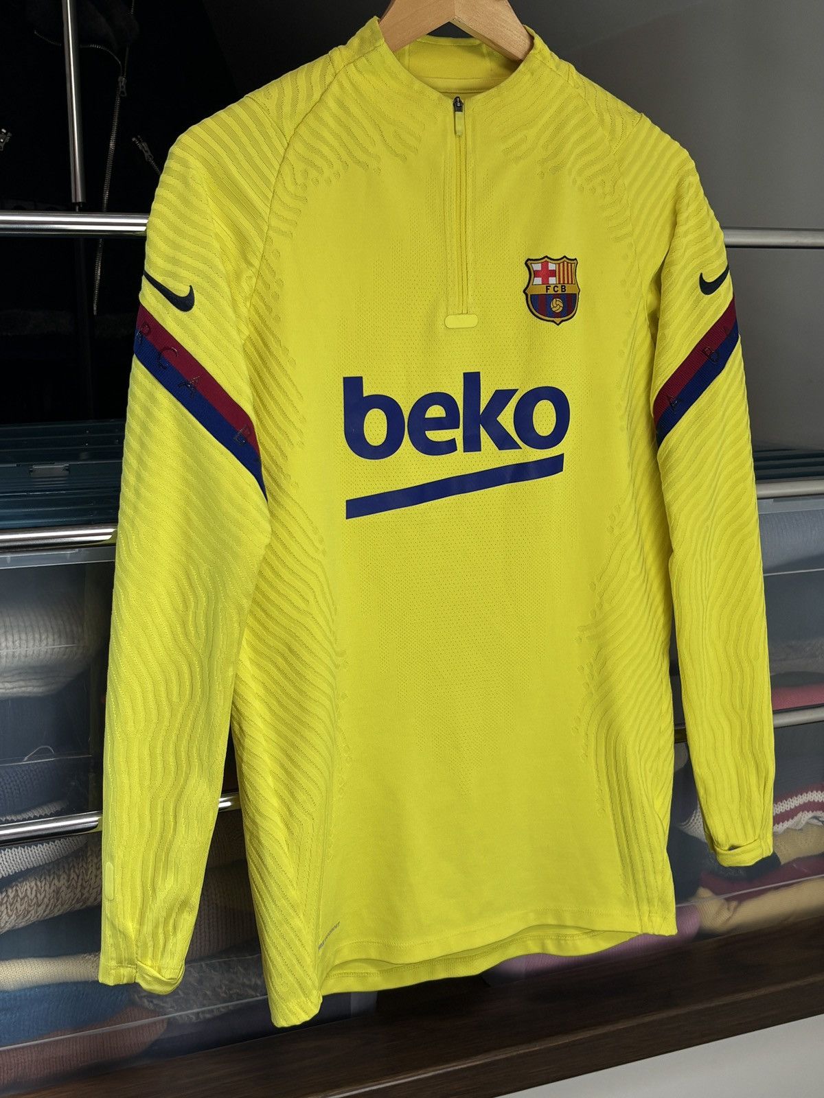 Nike Nike Barcelona 2019/2020 Training Vaporknit Soccer Jersey Size US S / EU 44-46 / 1 - 2 Thumbnail
