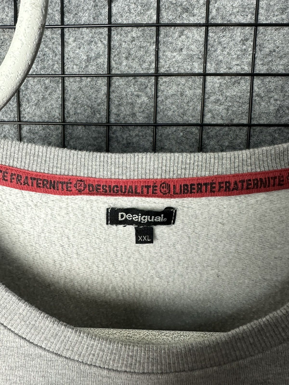 Desigual Desigual Streetwear Embroidered Logo Sweatshirt Size XXL Size US XXL / EU 58 / 5 - 4 Thumbnail