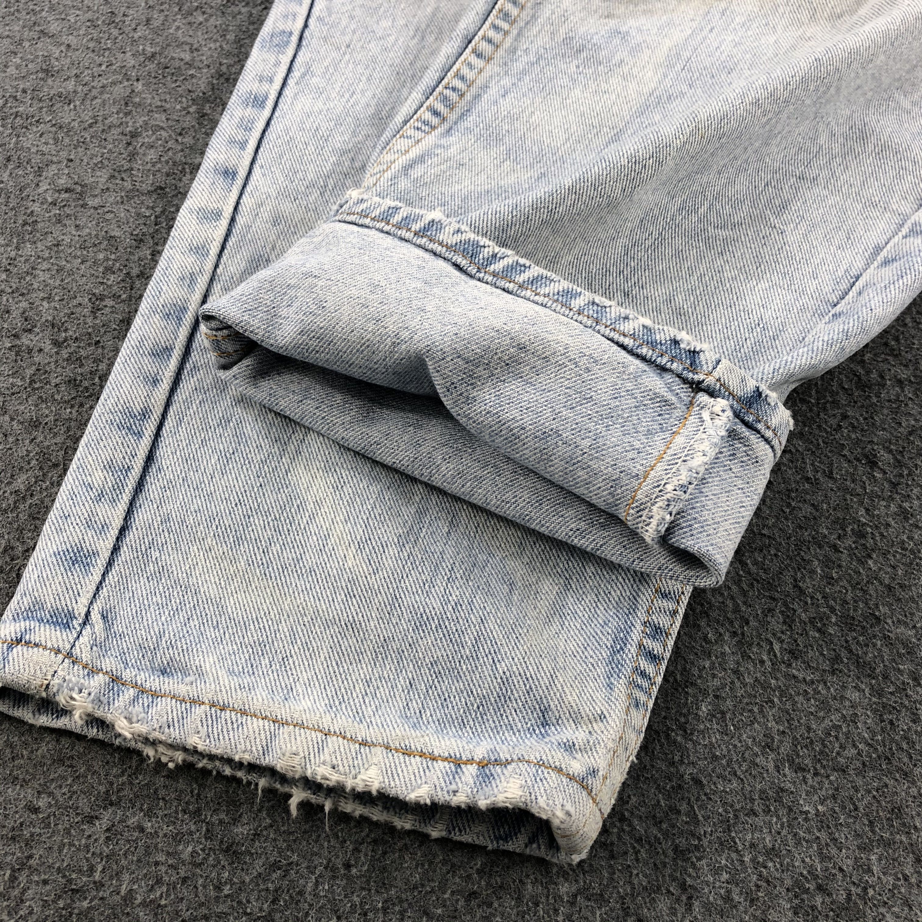 Levi's × Vintage Vintage 90s Light Wash Levis 560 Jeans-JM1706 Size US 33 - 7 Thumbnail