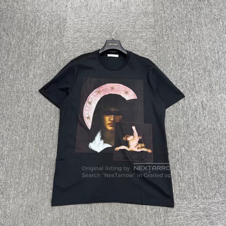 Givenchy Givenchy Star Madonna Short Sleeve Size: S Size US S / EU 44-46 / 1 - 1 Thumbnail