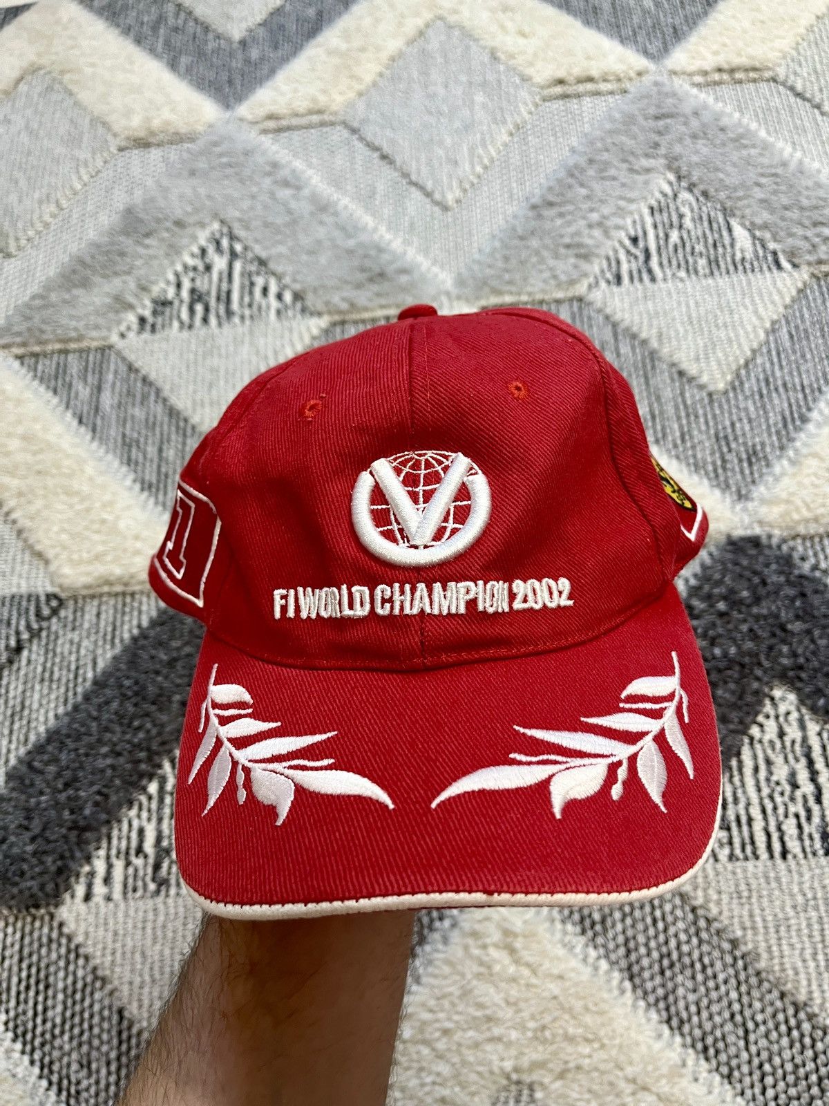 Ferrari × Formula 1 × Vintage Vintage F1 World Champion 2002 Schumacher Ferrari Racing Cap Size ONE SIZE - 1 Thumbnail