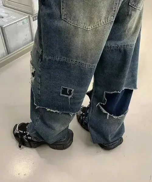 Japanese Brand Ripped Design Washed Jeans Size US 28 / EU 44 - 4 Thumbnail