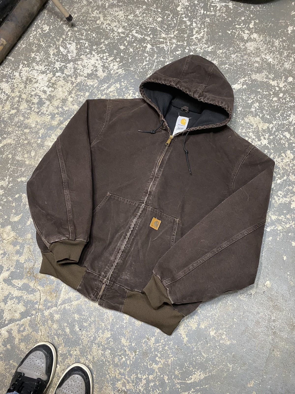 Vintage Carhartt Brown Hooded Thermal Active Jacket J25 DKB