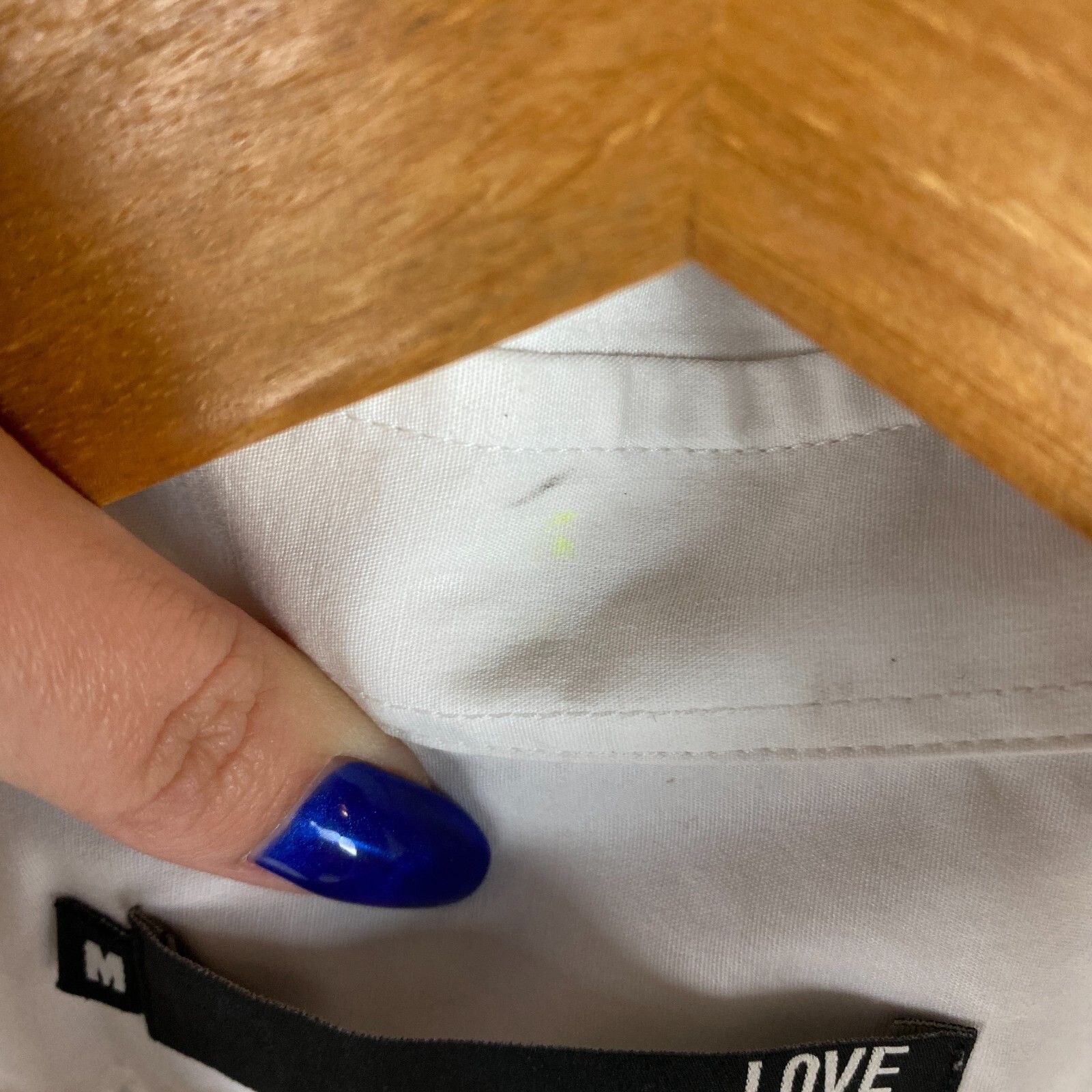 Moschino Love Moshino Shirt Men's Size M White Short Sleeve` Size US M / EU 48-50 / 2 - 5 Thumbnail